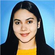 Estudiante de derecho, imparte clases de ciencias politicas y sociales para niños de todas las edades